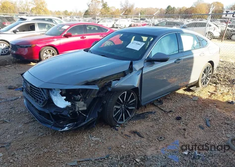 2025 Honda Accord Hybrid Touring from USA, damaged, VIN 1HGCY2F8XSA021239